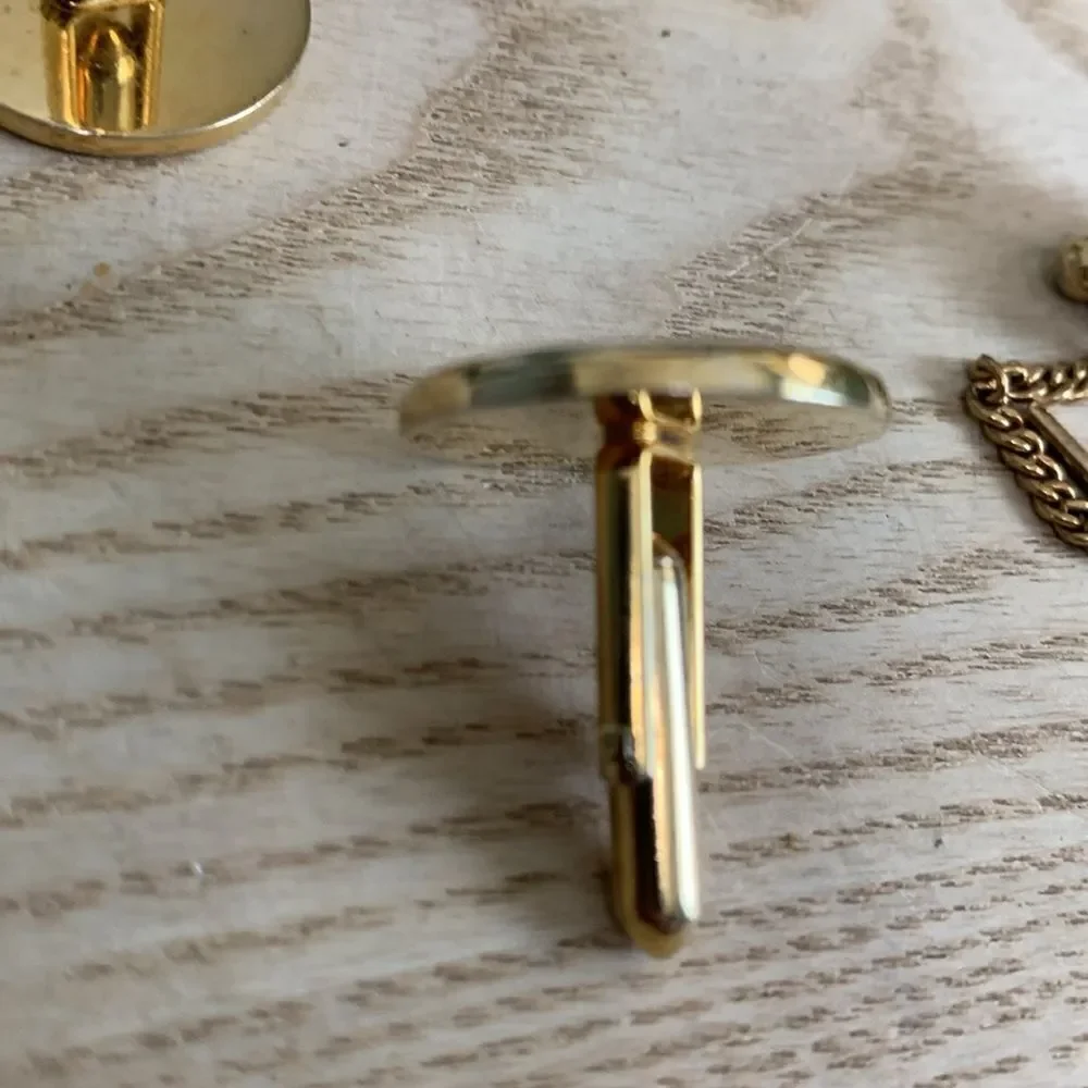 Vintage Swank Gold Tone Geometric Cuff Links & Tie Tack With Original Box